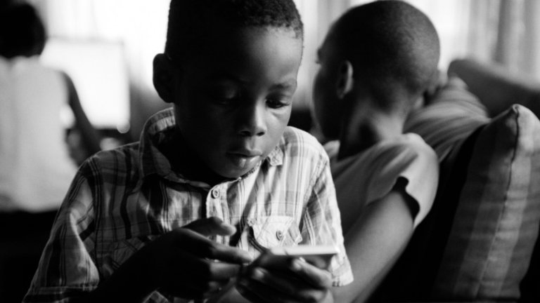 How can low cost technology support learning in the world’s poorest regions?
